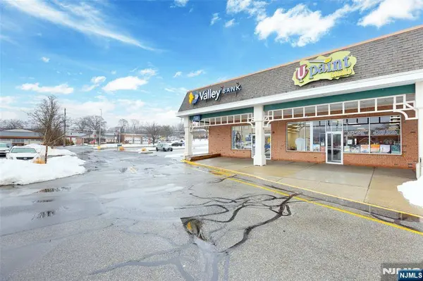 350 Ramapo Valley RD, Oakland, NJ 07436