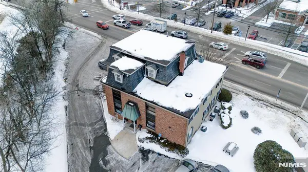 410 Ramapo Valley RD #101, Oakland, NJ 07436