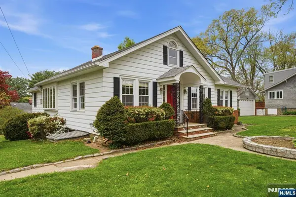 28 Sunset RD, Ringwood, NJ 07456