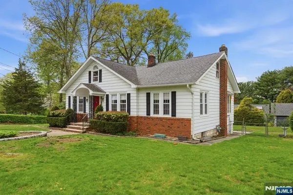 28 Sunset RD, Ringwood, NJ 07456