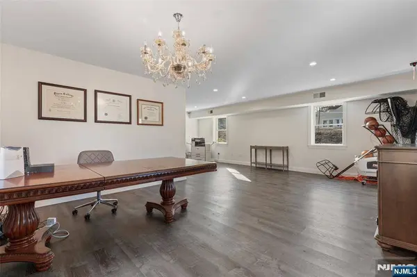 593 Ramapo Valley RD, Oakland, NJ 07436
