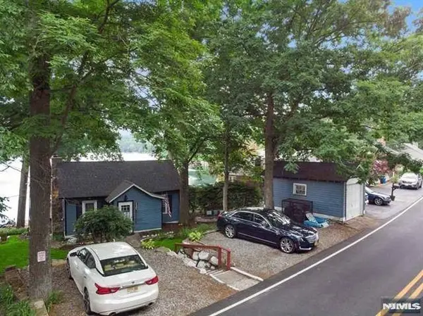 137 Lakeview AVE, Ringwood, NJ 07456