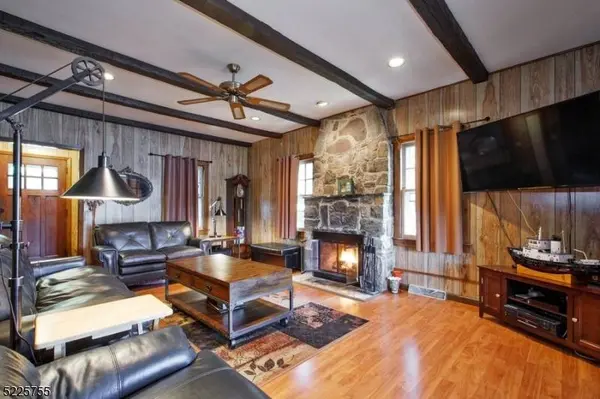 137 Lakeview Ave, Ringwood Boro, NJ 07456