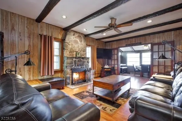 137 Lakeview Ave, Ringwood Boro, NJ 07456