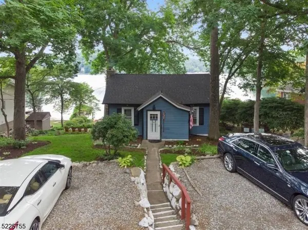 137 Lakeview Ave, Ringwood Boro, NJ 07456
