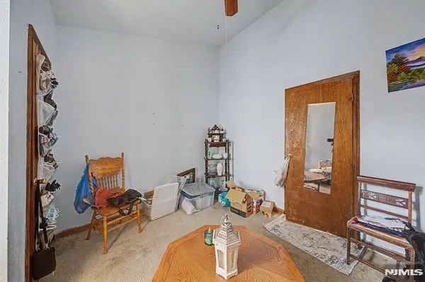 328 Hobart AVE, Haledon, NJ 07508
