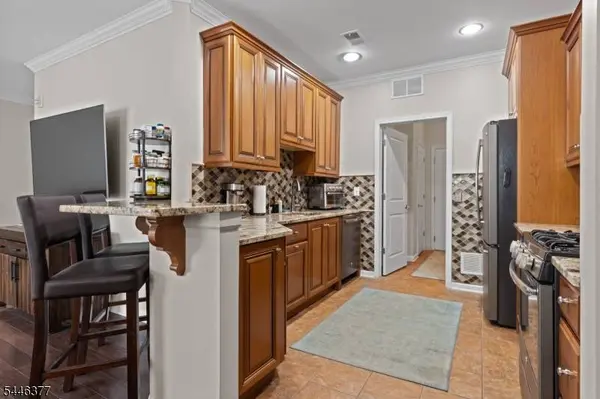 407 River Pl, Butler Boro, NJ 07405