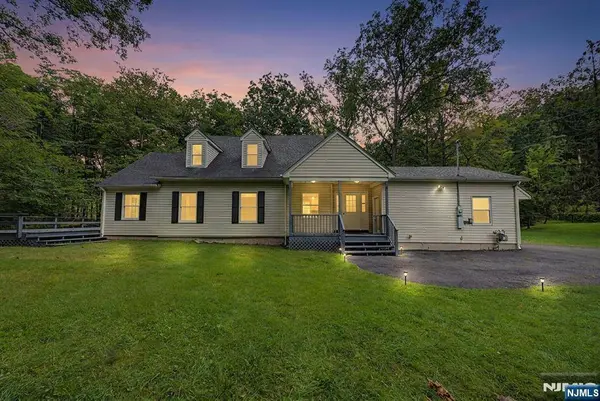 45B Old Mill RD, Chester Borough, NJ 07930