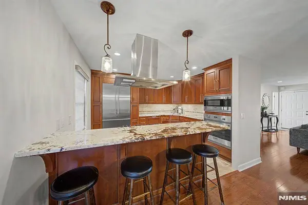 101 Oak ST #E7, Oakland, NJ 07436