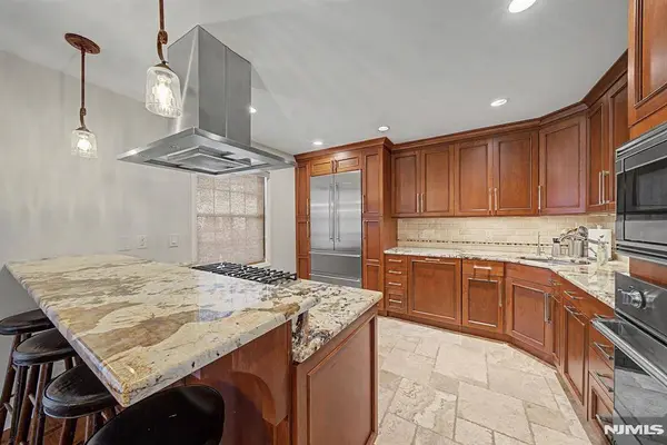 101 Oak ST #E7, Oakland, NJ 07436