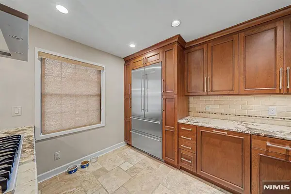 101 Oak ST #E7, Oakland, NJ 07436