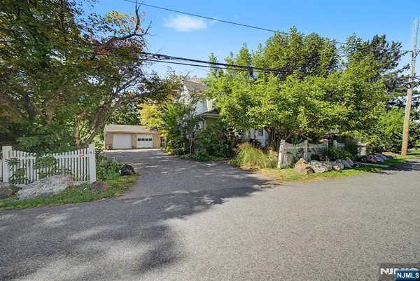 56 Haskell AVE, Wanaque, NJ 07420