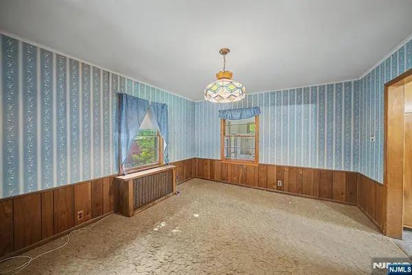 56 Haskell AVE, Wanaque, NJ 07420