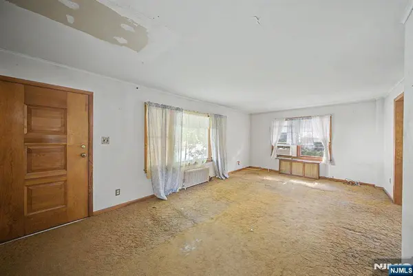 56 Haskell AVE, Wanaque, NJ 07420