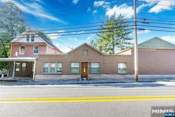 85 Franklin AVE #B