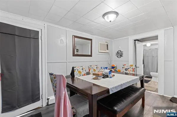 85 Franklin AVE #B, Oakland, NJ 07436