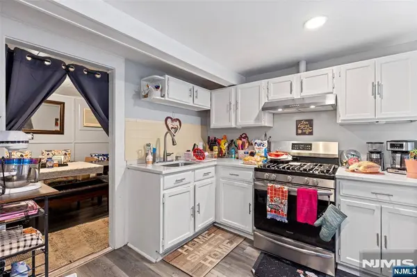85 Franklin AVE #B, Oakland, NJ 07436