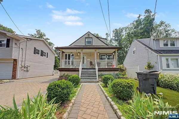 92 Blauvelt AVE