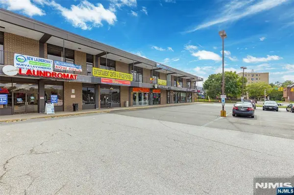 1 S Main ST, Lodi, NJ 07070