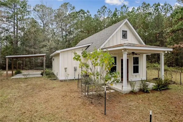 119 Lorraine DR, White Oak, GA 31568