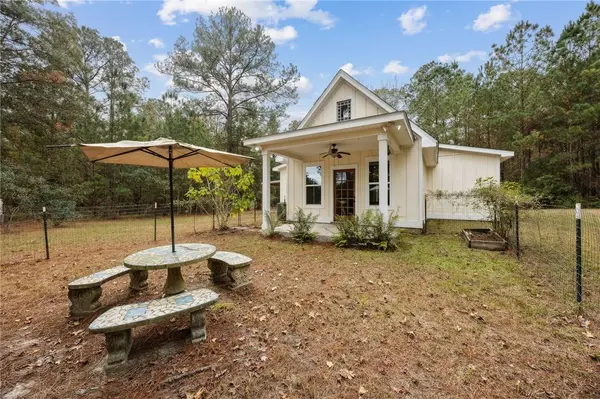 119 Lorraine DR, White Oak, GA 31568