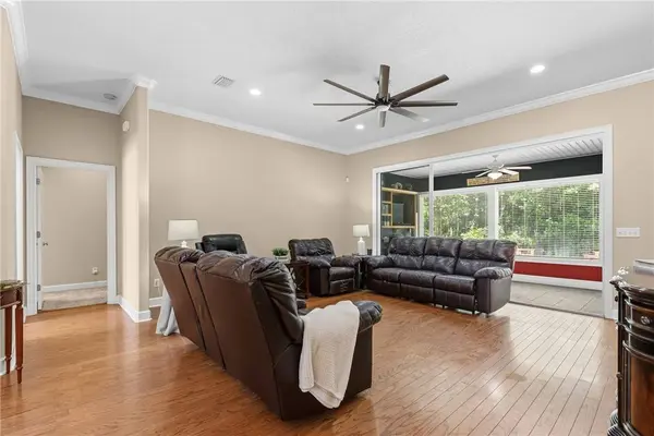 211 Laurel Landing BLVD, Kingsland, GA 31548
