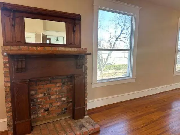 415 W Franklin, Waxahachie, TX 75165