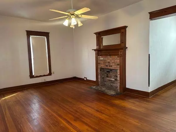 415 W Franklin, Waxahachie, TX 75165