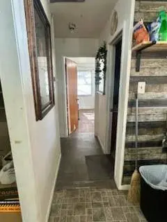 635 NW 11th Street NW, Paris, TX 75460