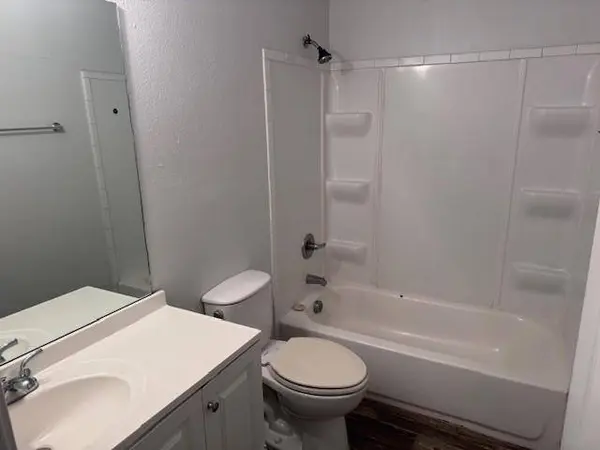 2905 Clarksville Street #208, Paris, TX 75460