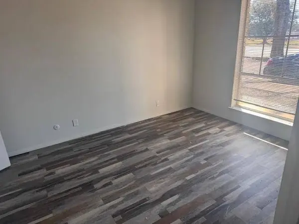 2903 Clarksville Street #104, Paris, TX 75460