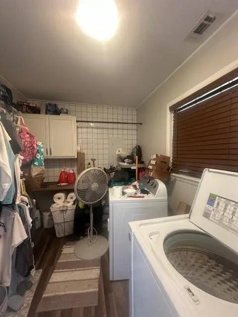 205 W Rutherford Street, Mount Vernon, TX 75457