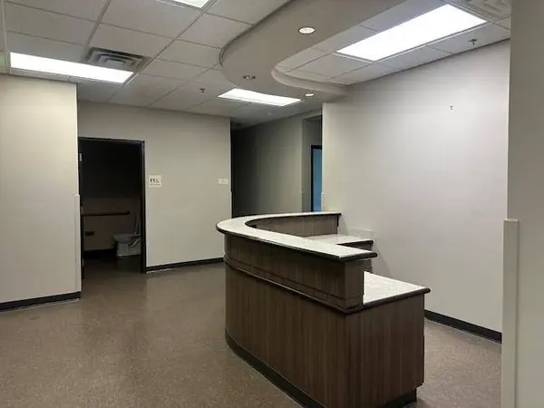 870 NE Loop 286, Paris, TX 75460