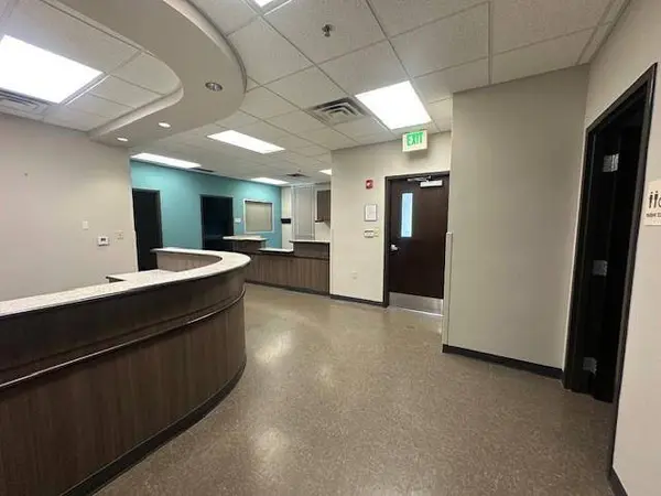 870 NE Loop 286, Paris, TX 75460