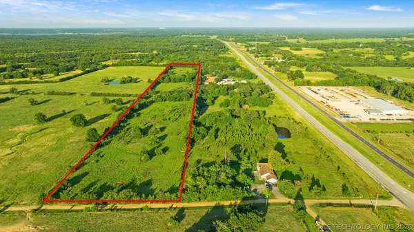 1093 N 4260 RD, Hugo, OK 74743