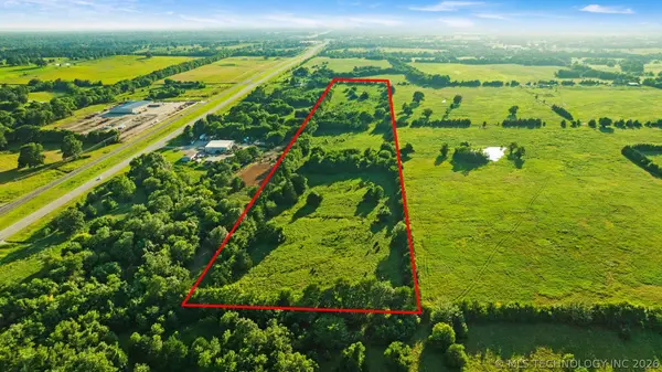 1093 N 4260 RD, Hugo, OK 74743