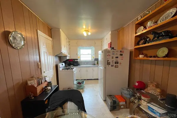 3109 E Admiral BLVD, Tulsa, OK 74110