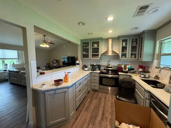 212 Golden Glow Street, Victoria, TX 77905