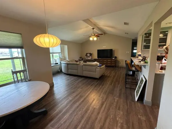 212 Golden Glow Street, Victoria, TX 77905