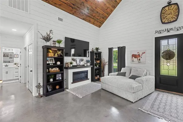 7122 Farm Road 1499, Sumner, TX 75486