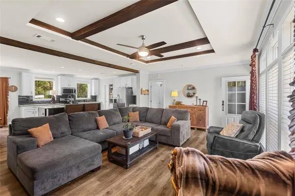 645 Vz County Road 4926, Ben Wheeler, TX 75754