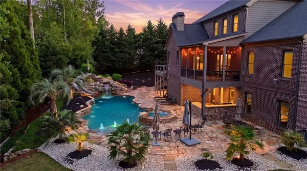 2380 Manor Creek CT, Cumming, GA 30041
