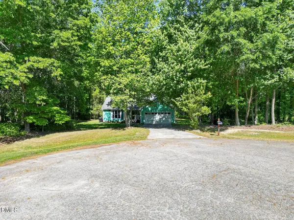 5801 Phillips Landing Drive, Wake Forest, NC 27587
