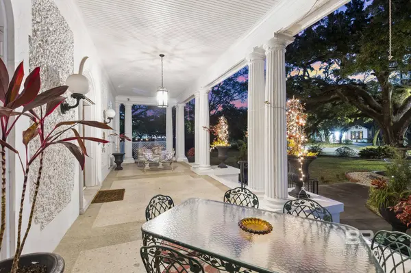 1410 Government Street, Mobile, AL 36604