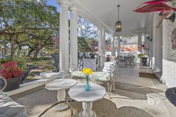 1410 Government Street, Mobile, AL 36604