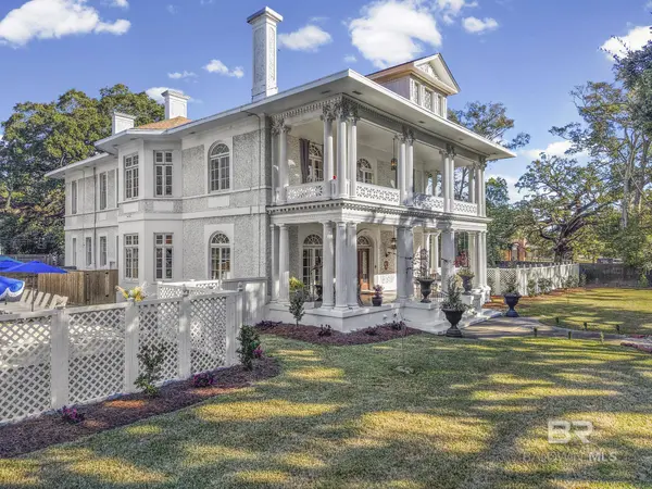 1410 Government Street, Mobile, AL 36604