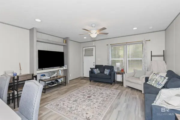 7987 Juniper Creek Drive, Wilmer, AL 36587