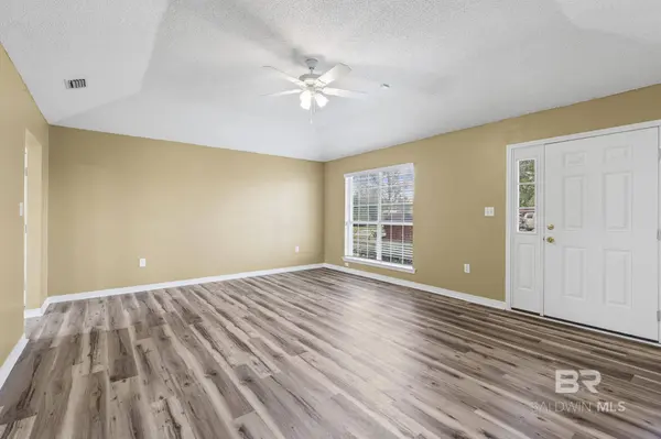6241 Woodside Drive, Theodore, AL 36582