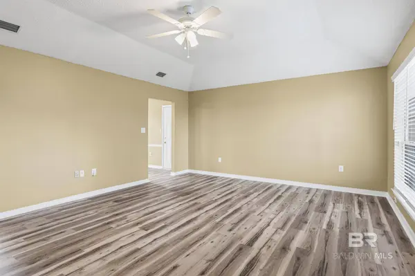6241 Woodside Drive, Theodore, AL 36582