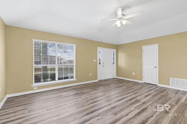 6241 Woodside Drive, Theodore, AL 36582